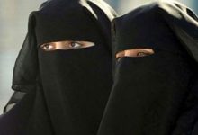براي خانمها جايز نيست كه بعوض پدران خود را به شوهران نسبت دهند